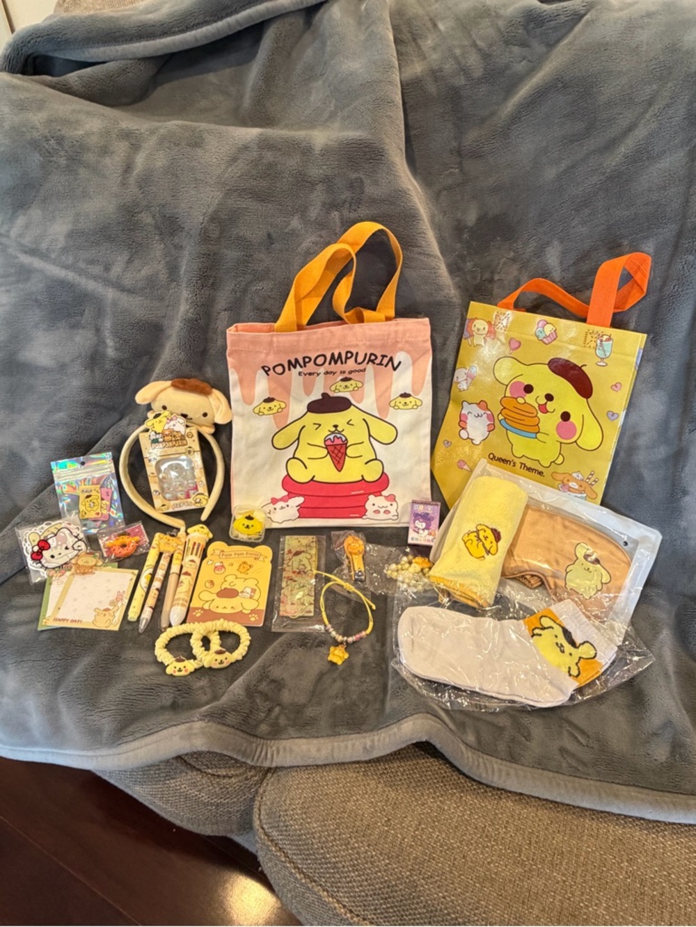 💛Sanrio Pompompurin Canvas Tote Bag and 20+ Accessories